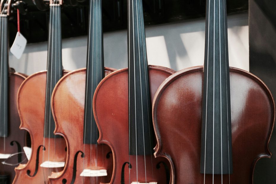 violins
